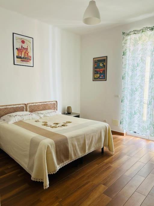 Trilocale Centrale Vista Mare - Mira'S Home Bari Dış mekan fotoğraf